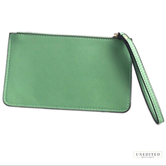 Kate Spade Green Wristlet - Picture 3 of 7